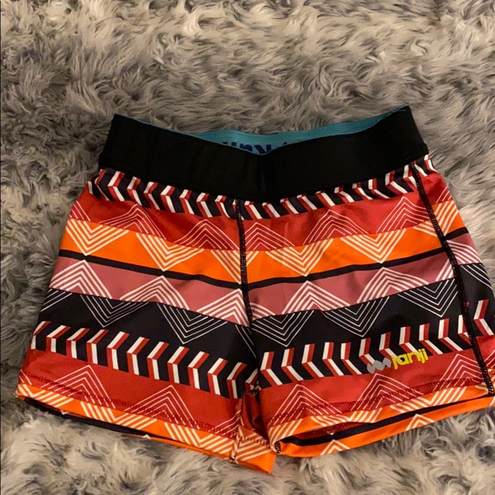 Janji running shorts, small